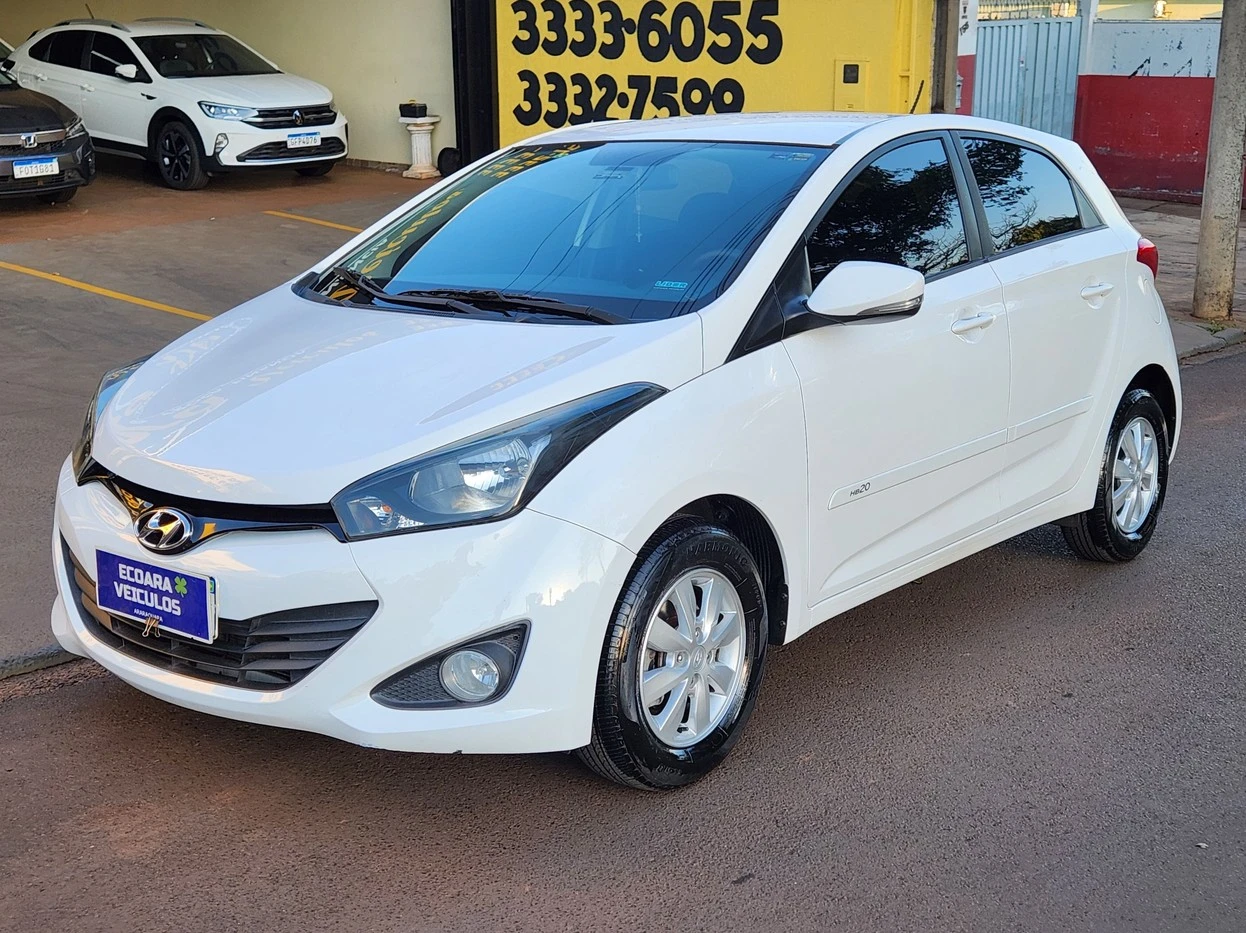 HYUNDAI HB20