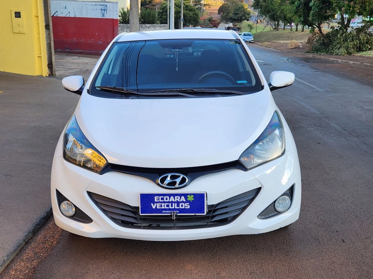 HYUNDAI HB20