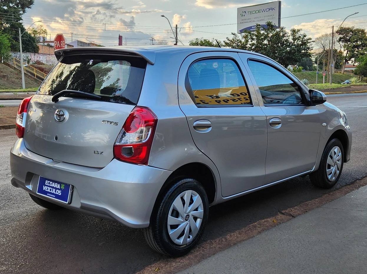 TOYOTA ETIOS