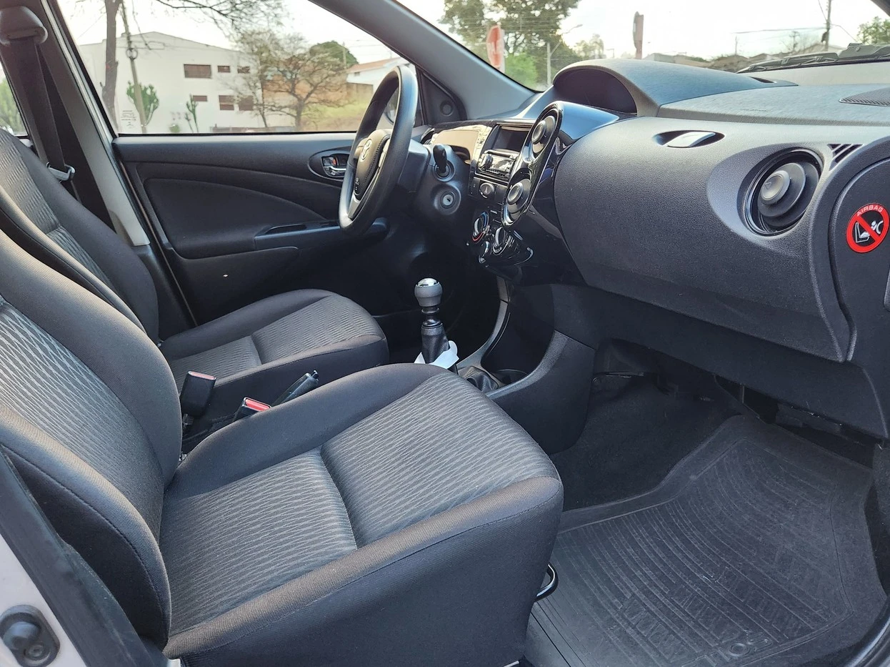 TOYOTA ETIOS