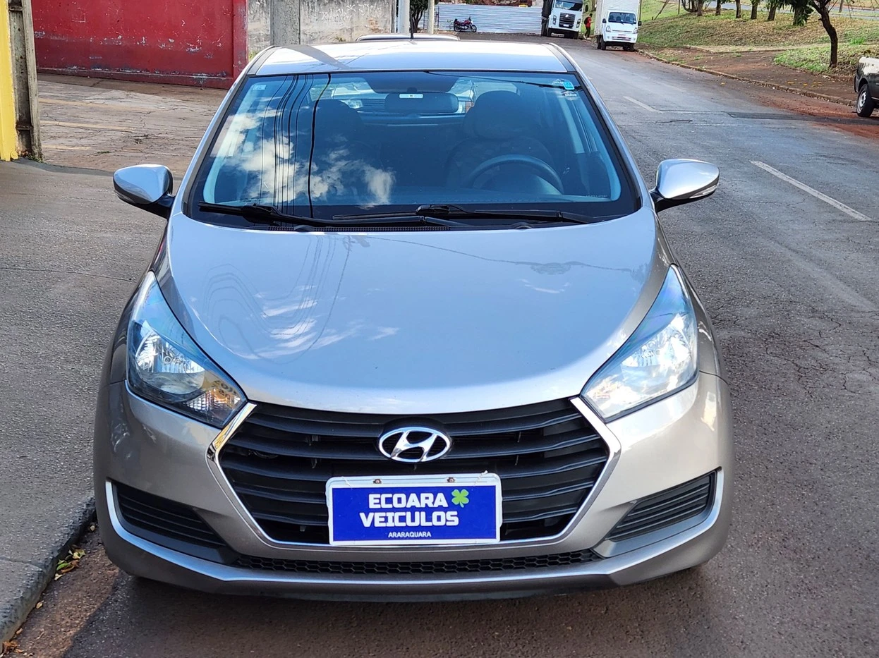 HYUNDAI HB20