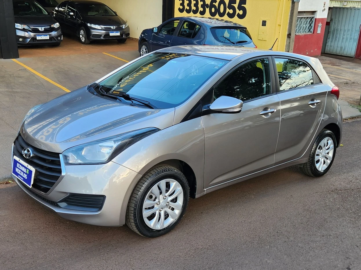 HYUNDAI HB20