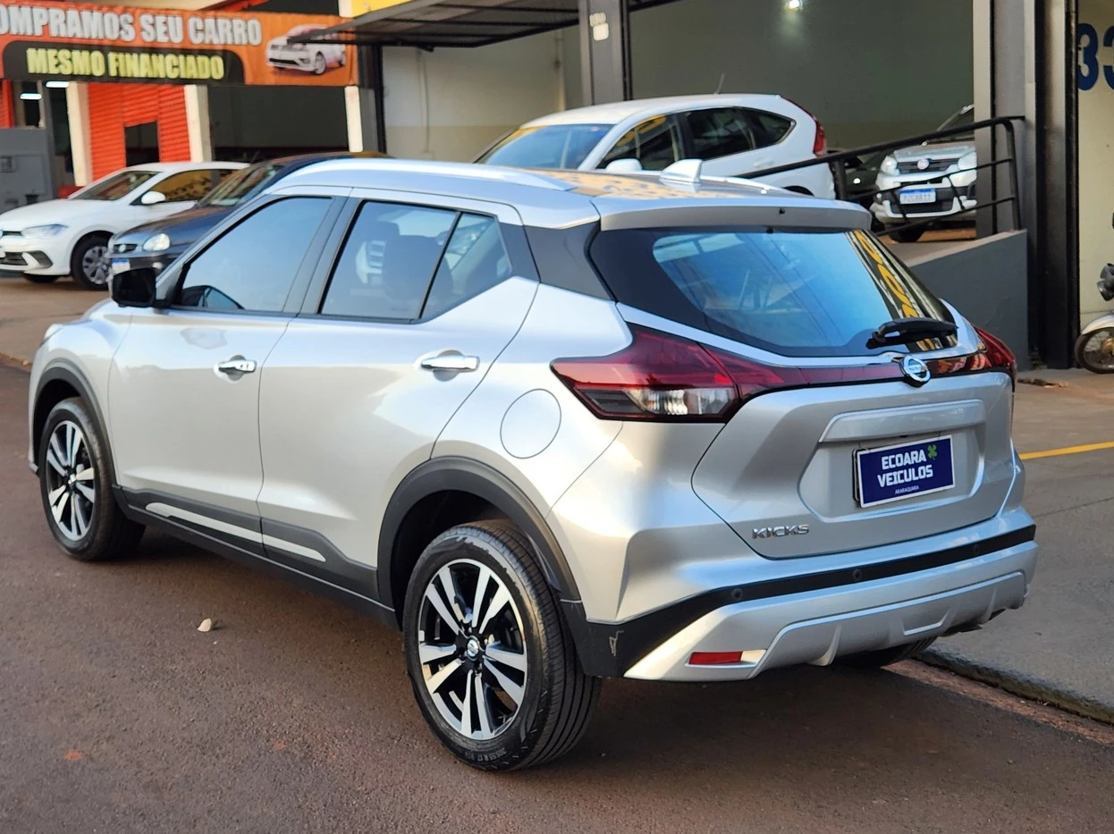 NISSAN KICKS