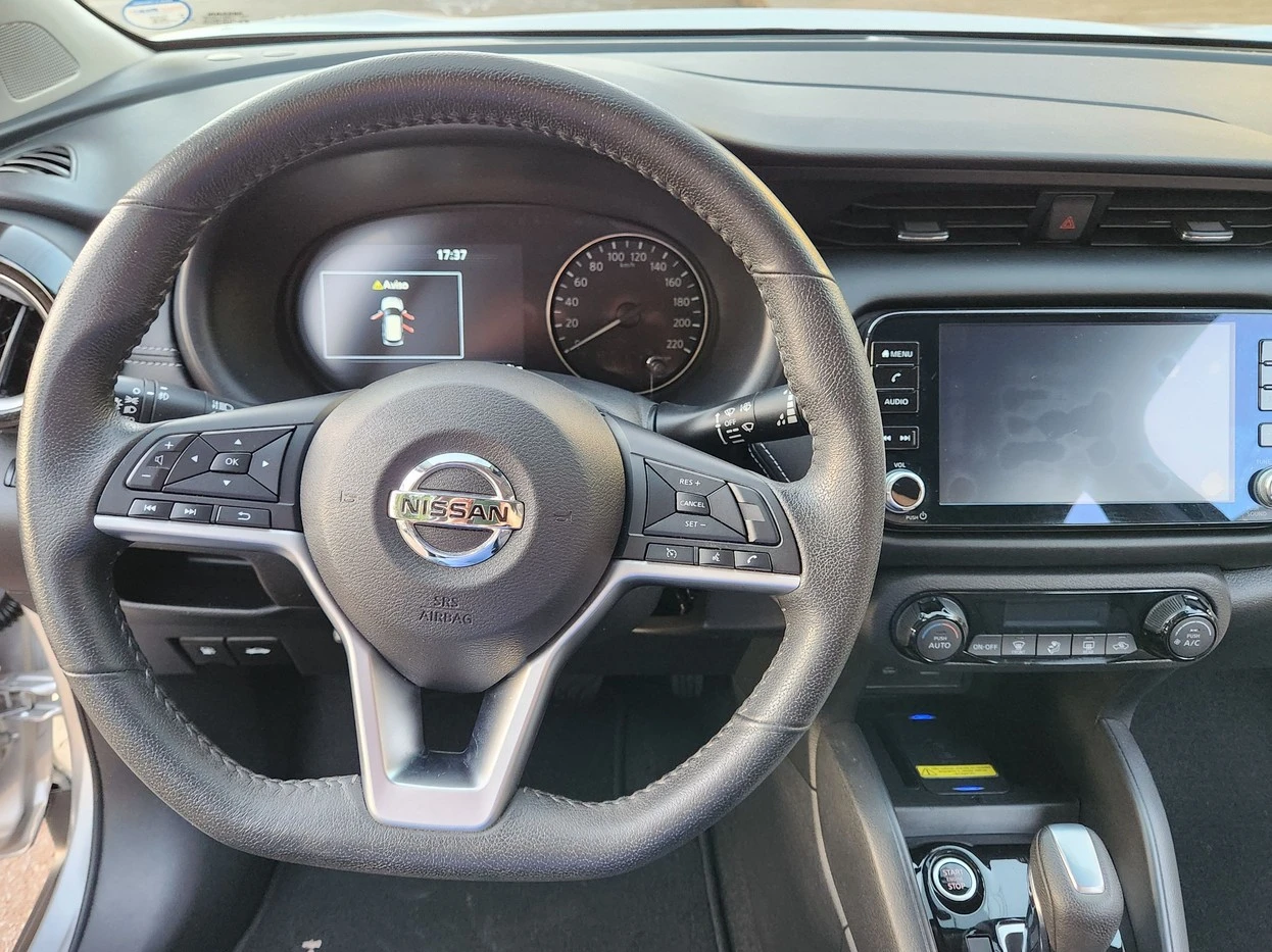 NISSAN KICKS