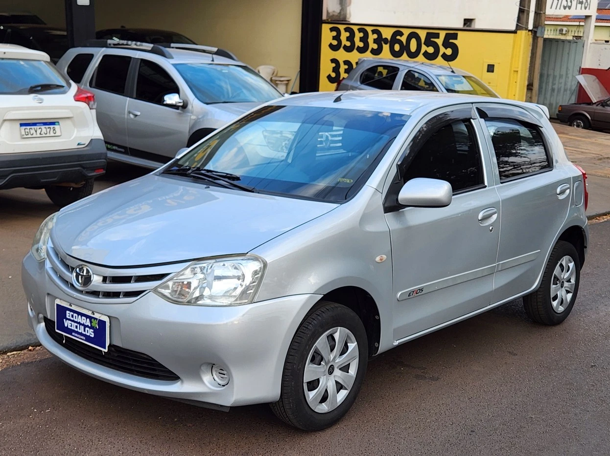 TOYOTA ETIOS