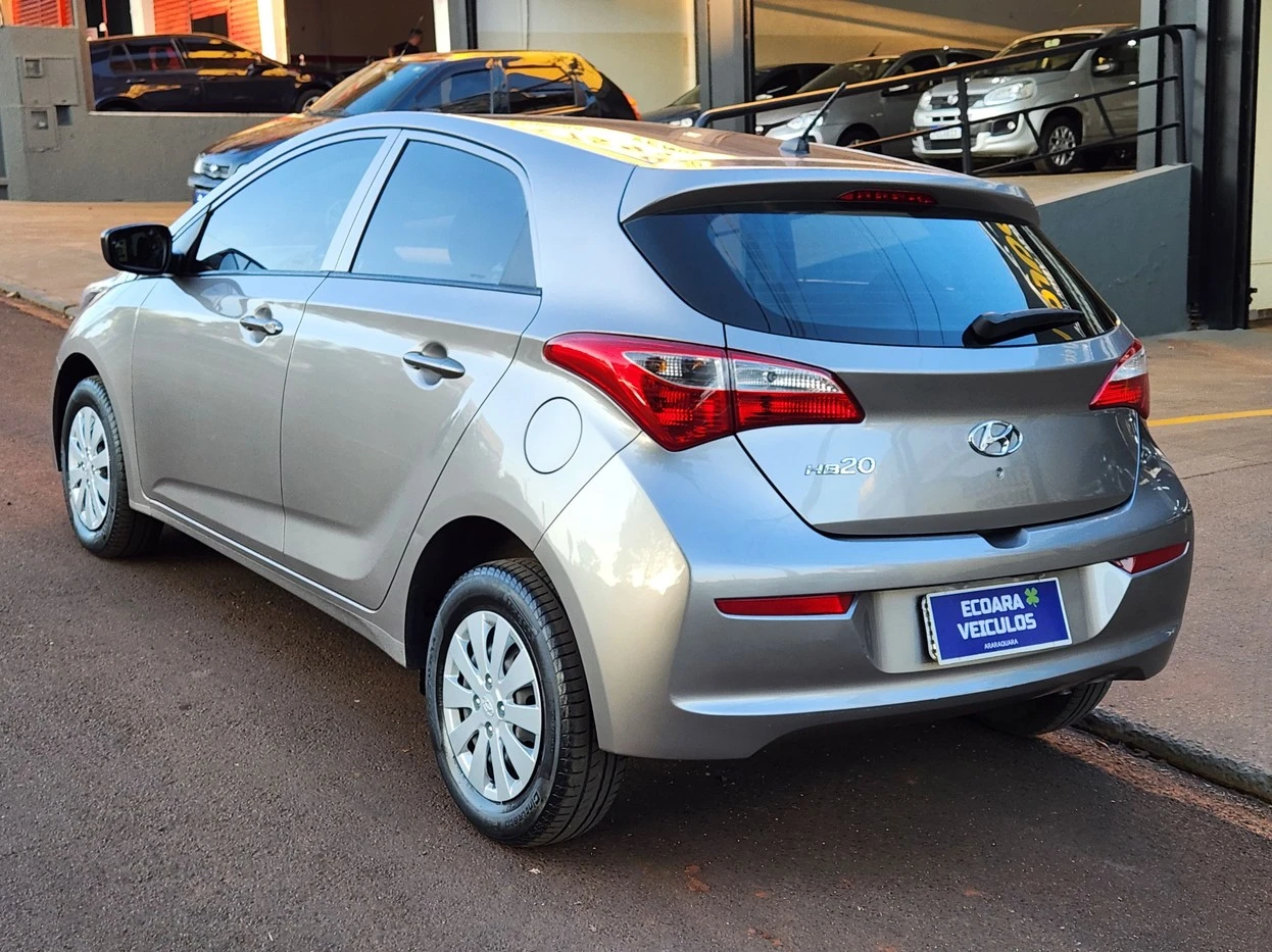 HYUNDAI HB20