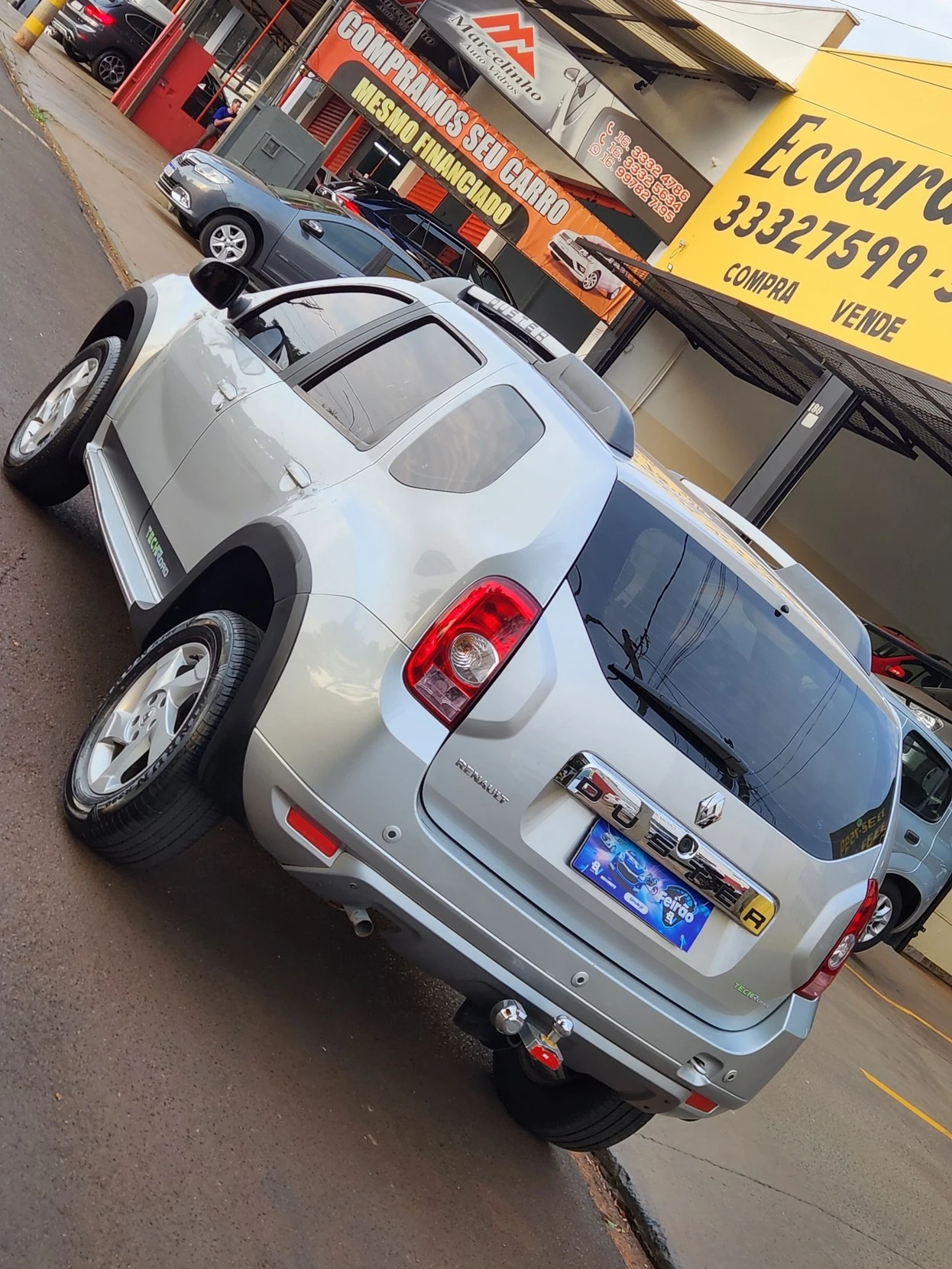 RENAULT DUSTER