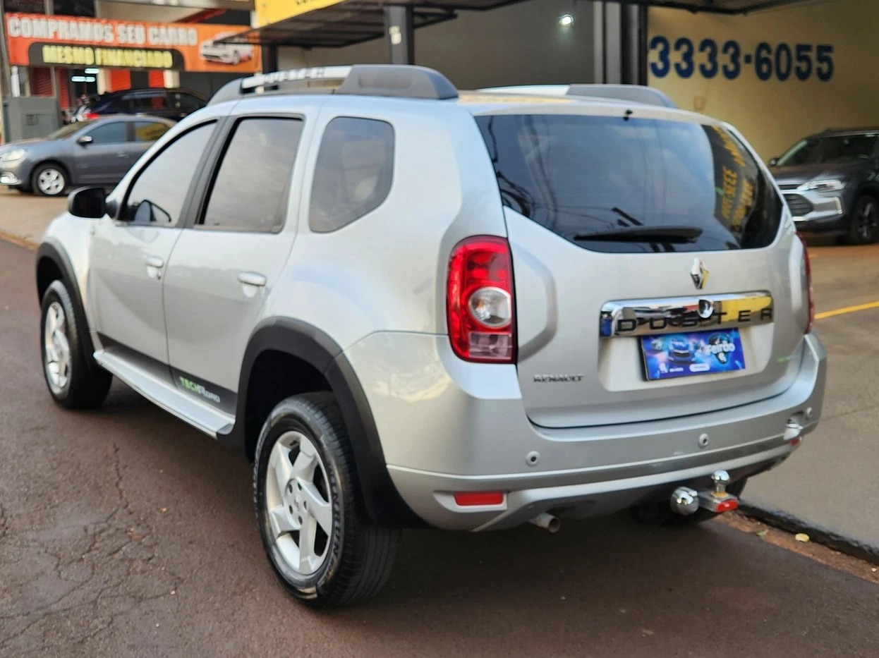 RENAULT DUSTER