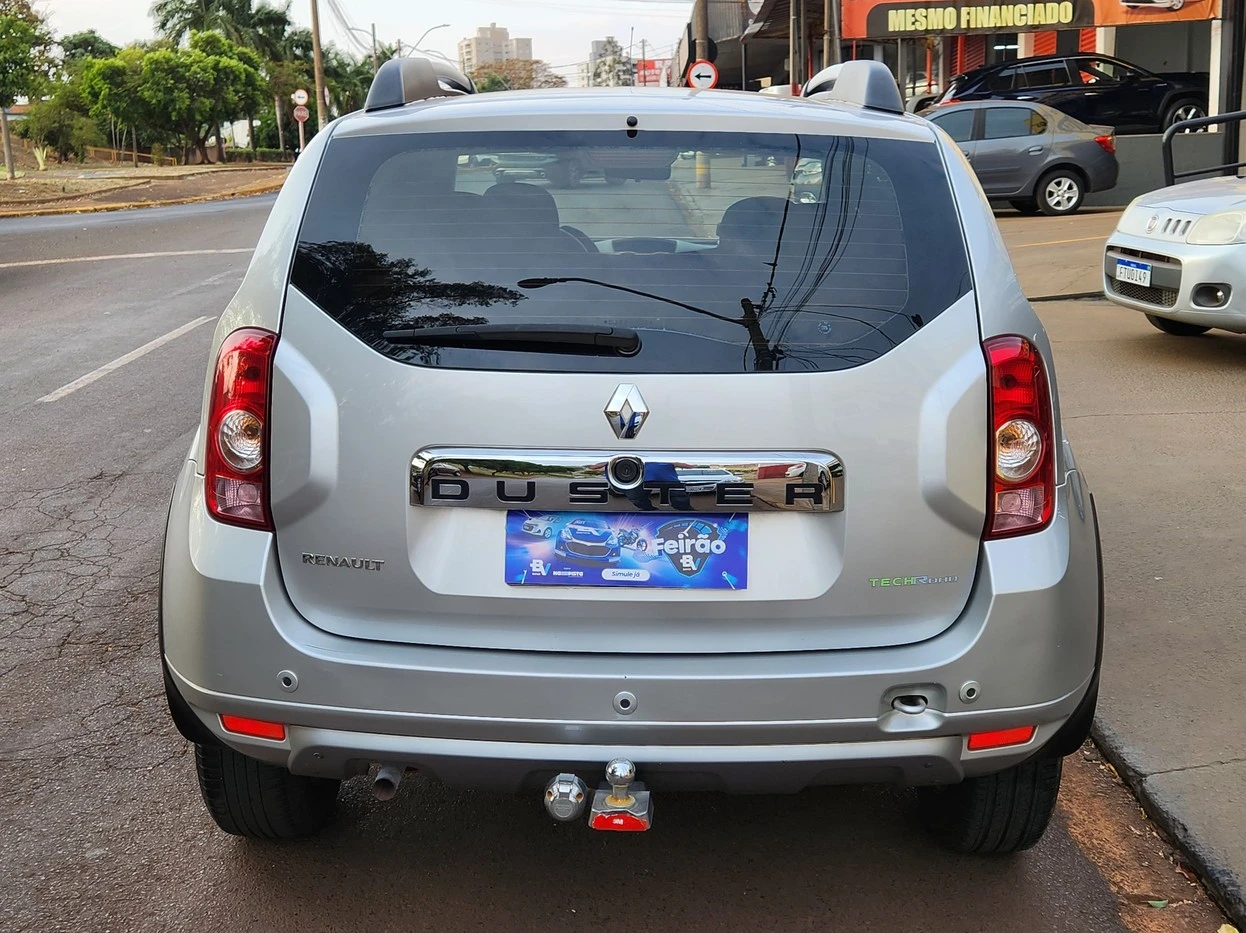 RENAULT DUSTER