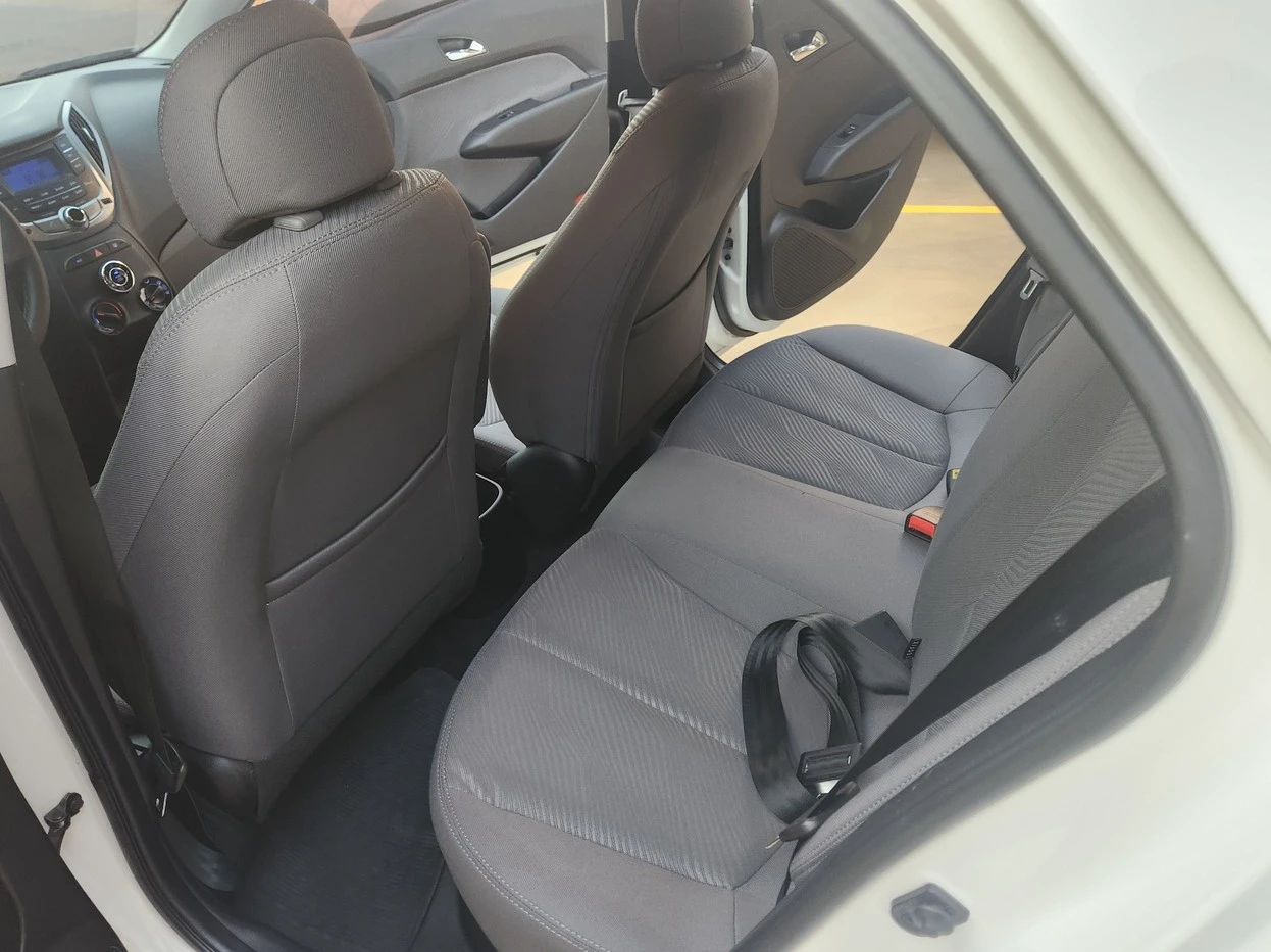 HYUNDAI HB20X
