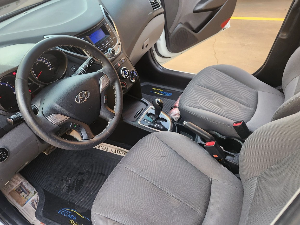 HYUNDAI HB20X