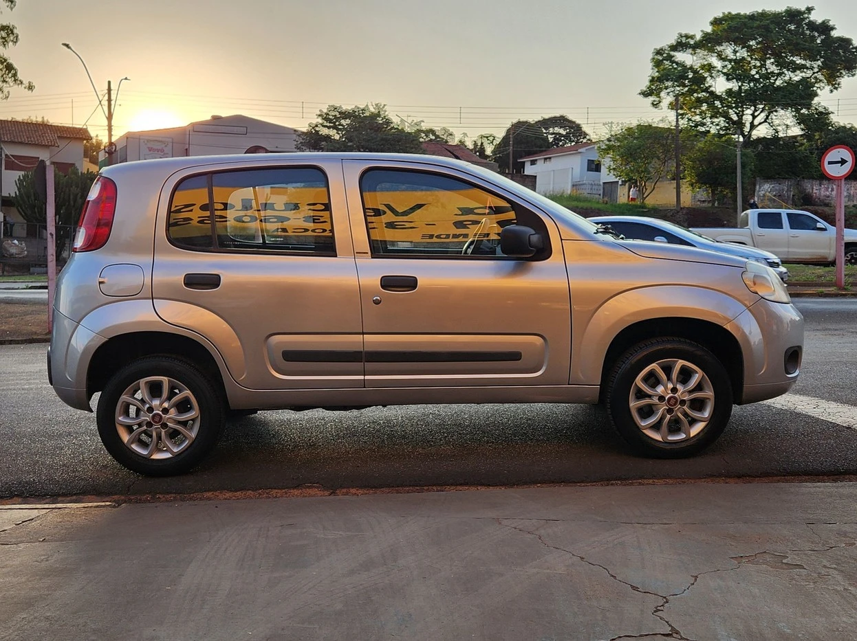 FIAT UNO