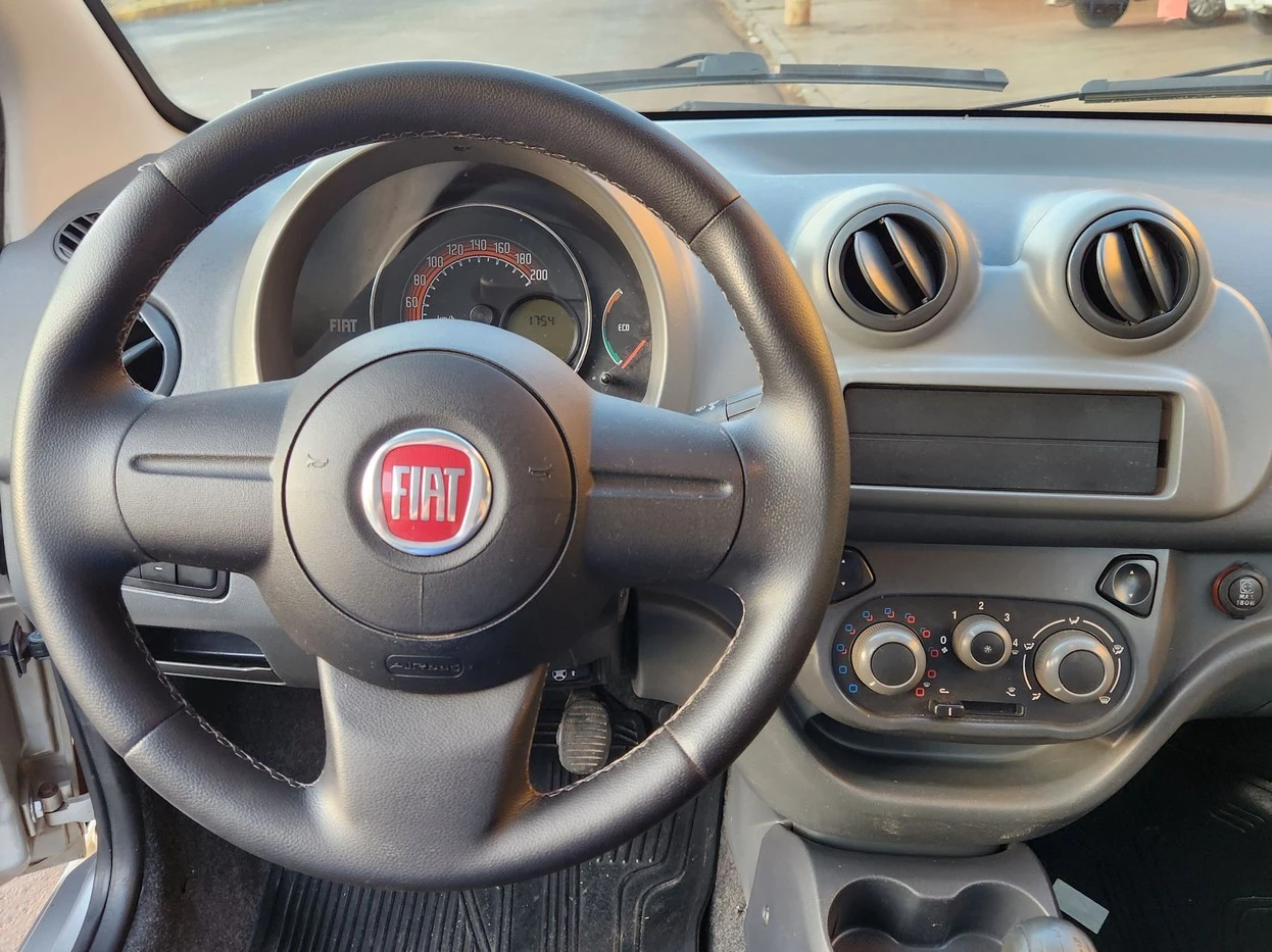 FIAT UNO