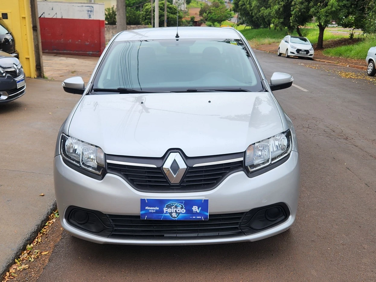 RENAULT LOGAN