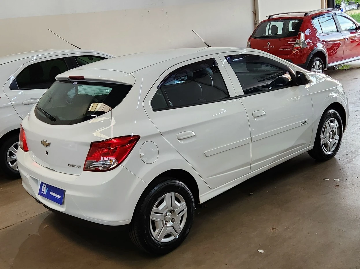 CHEVROLET ONIX