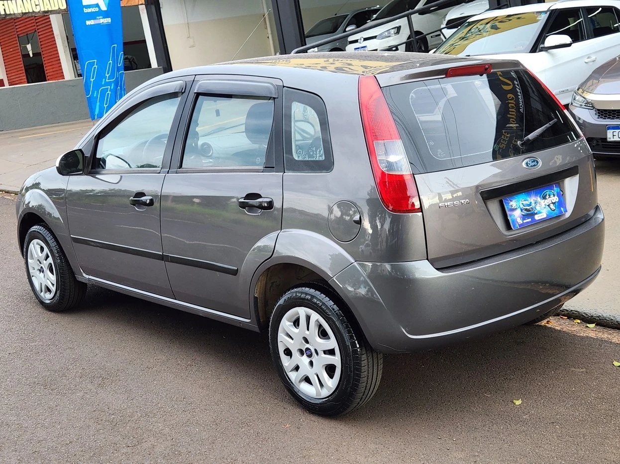 FORD FIESTA