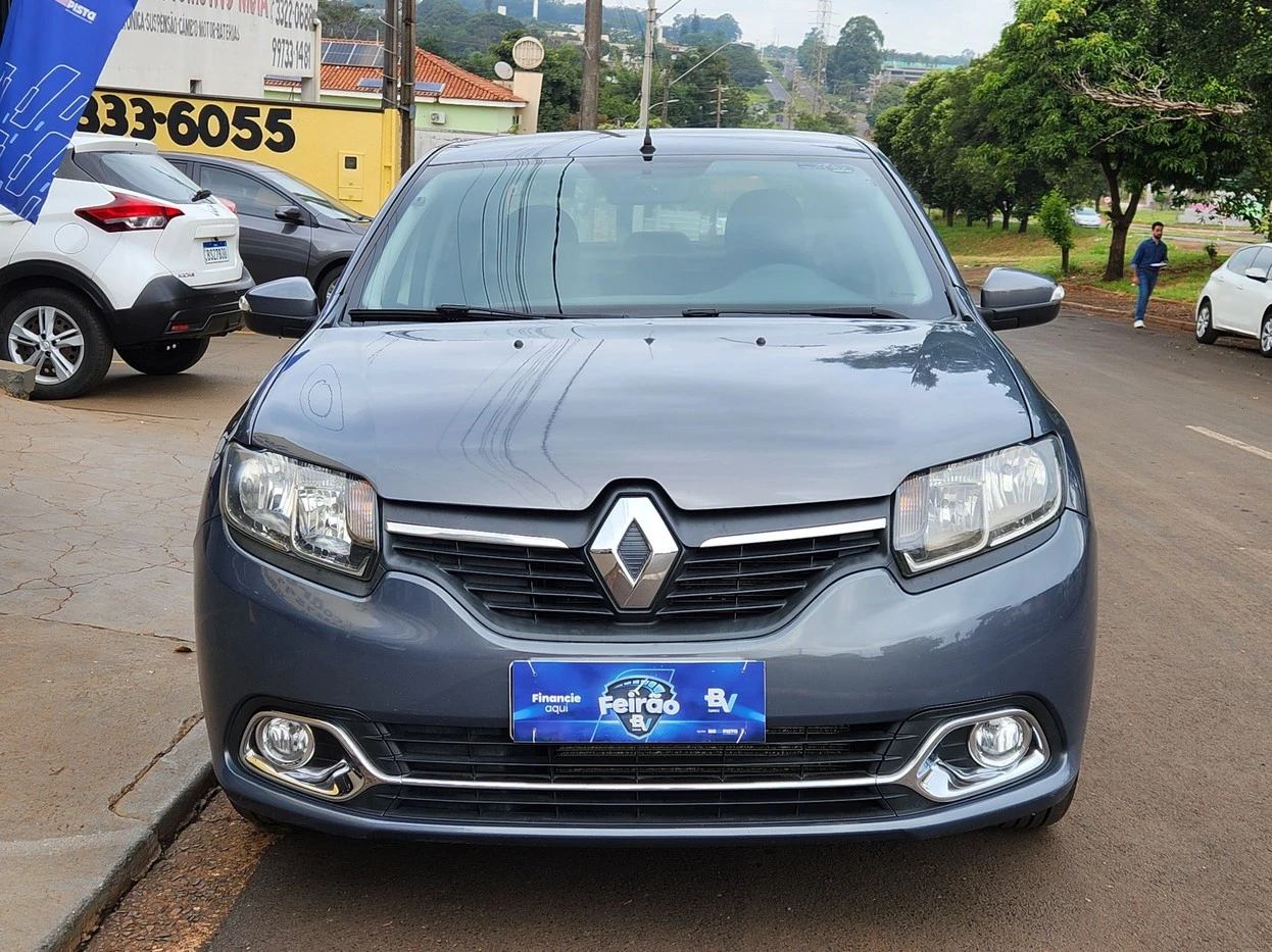 RENAULT LOGAN