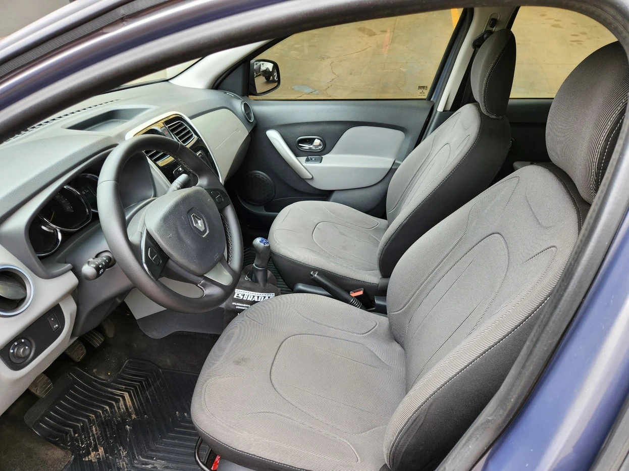 RENAULT LOGAN