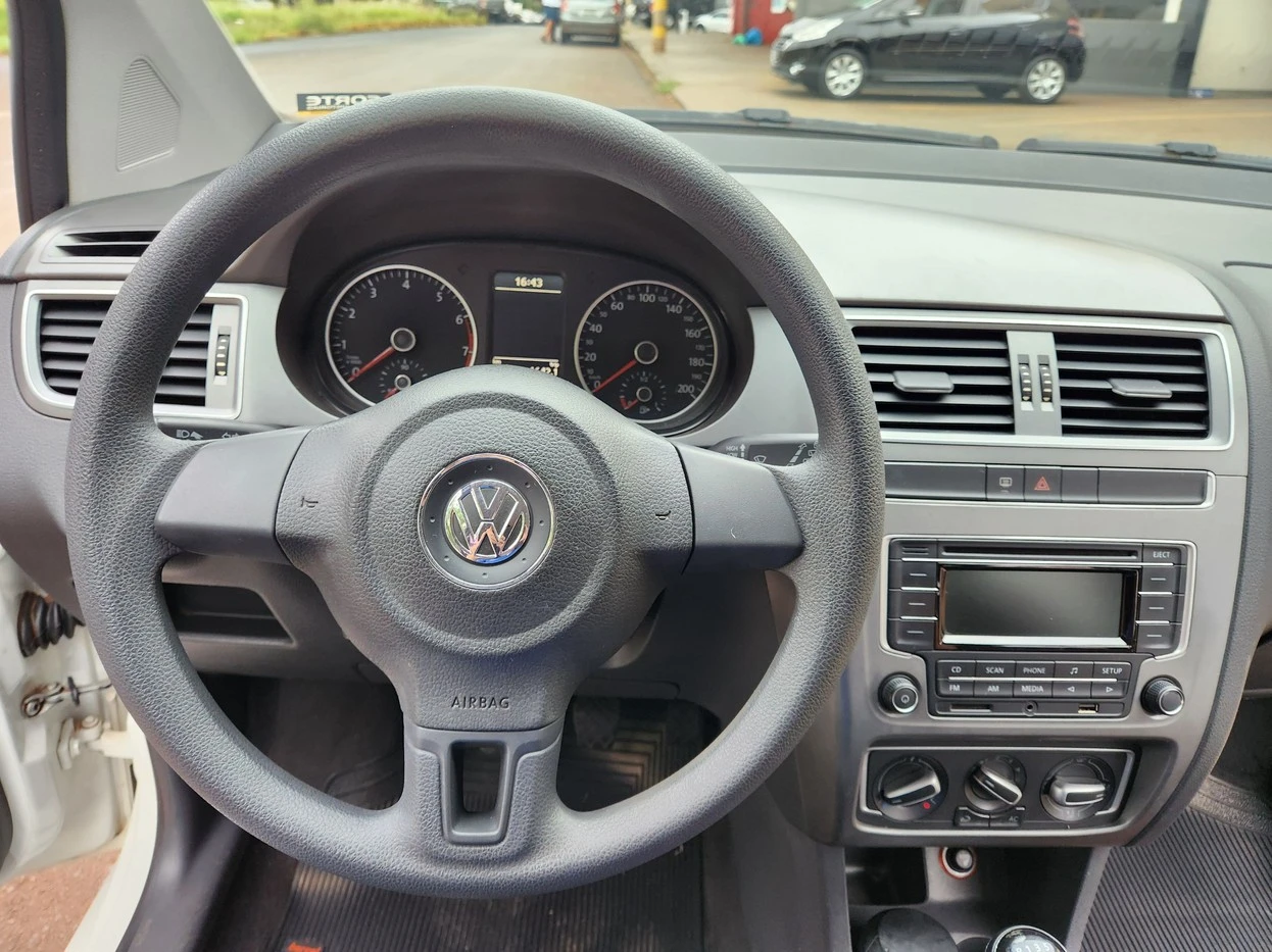 VOLKSWAGEN FOX