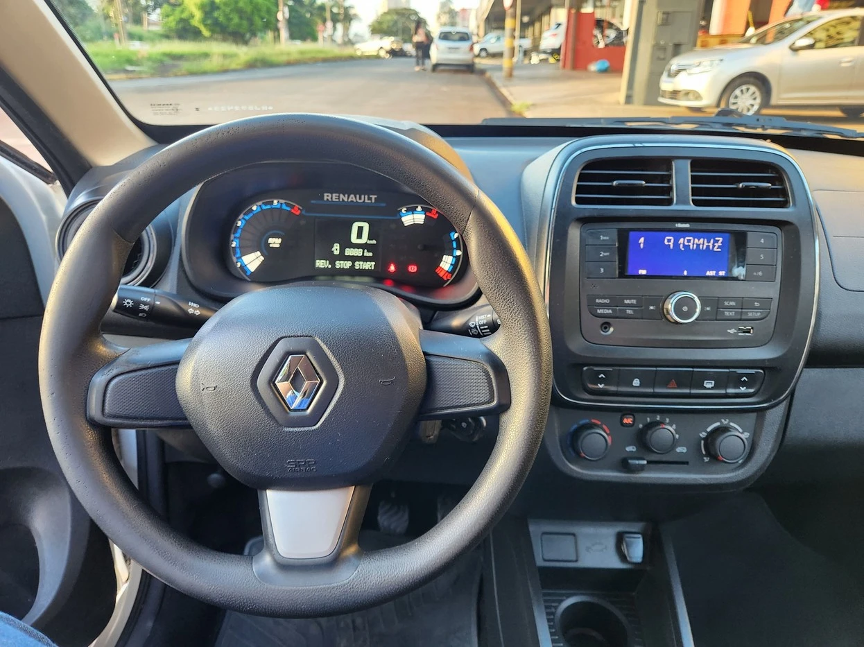 RENAULT KWID