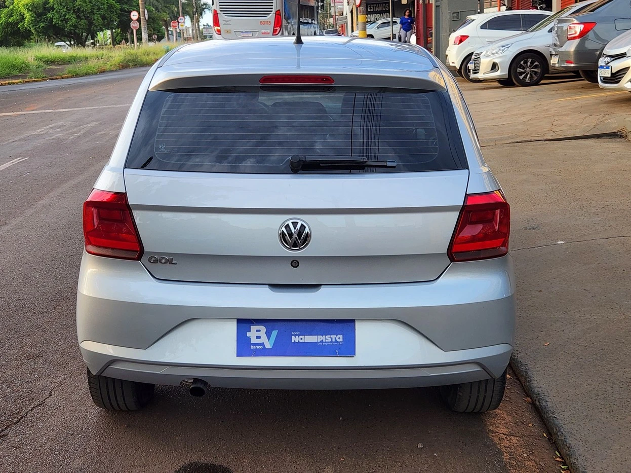 VOLKSWAGEN GOL