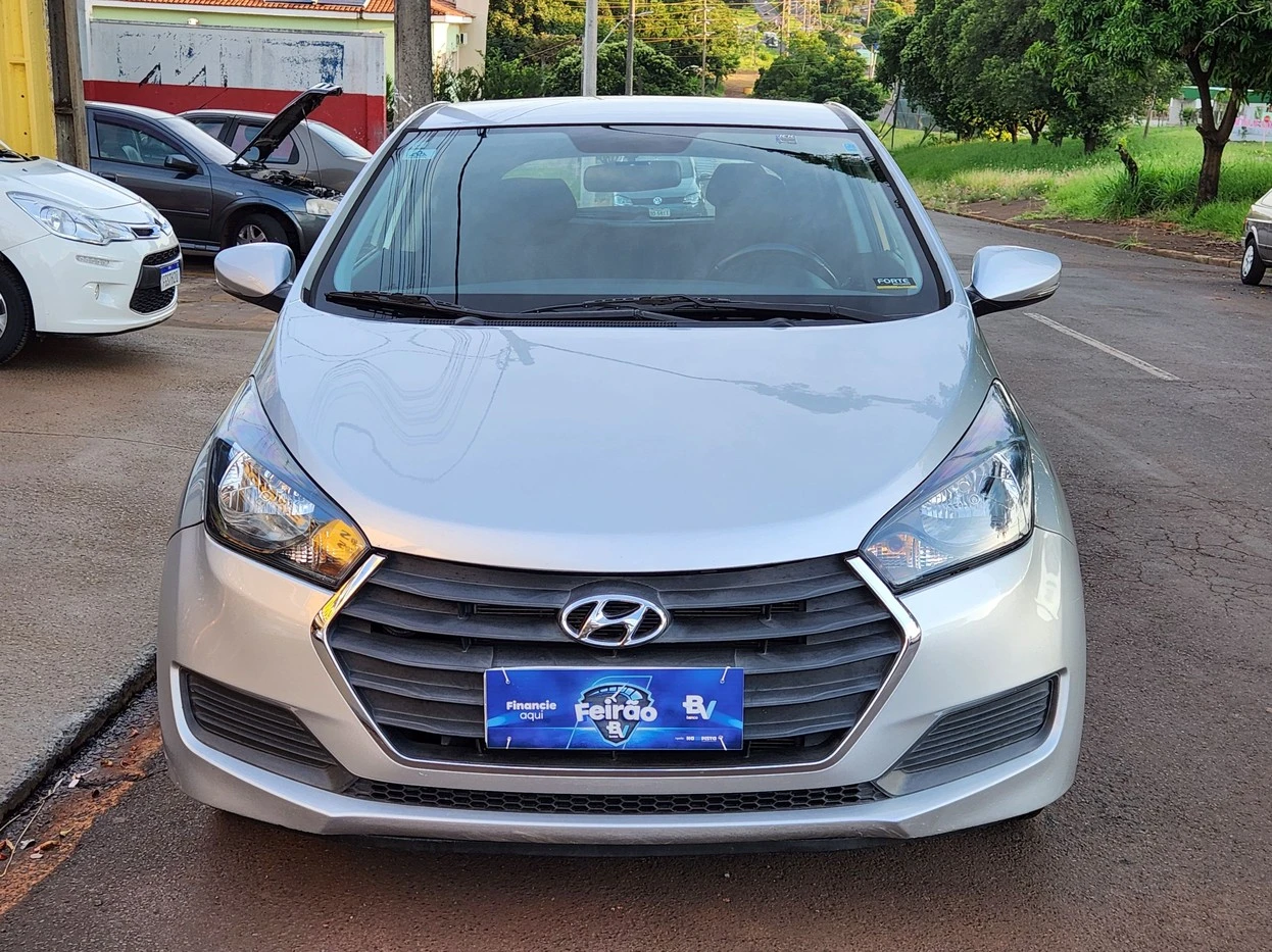 HYUNDAI HB20