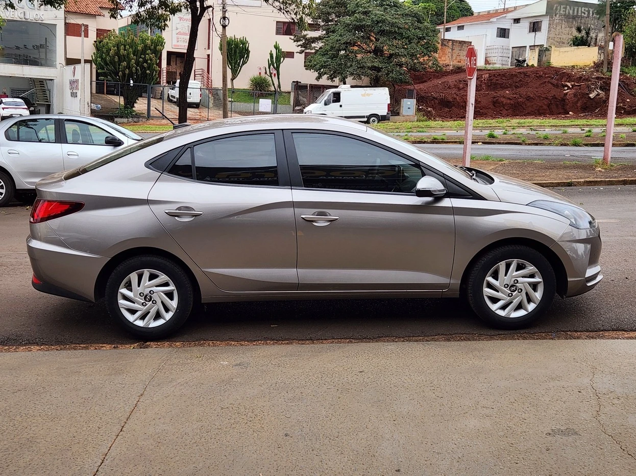 HYUNDAI HB20S