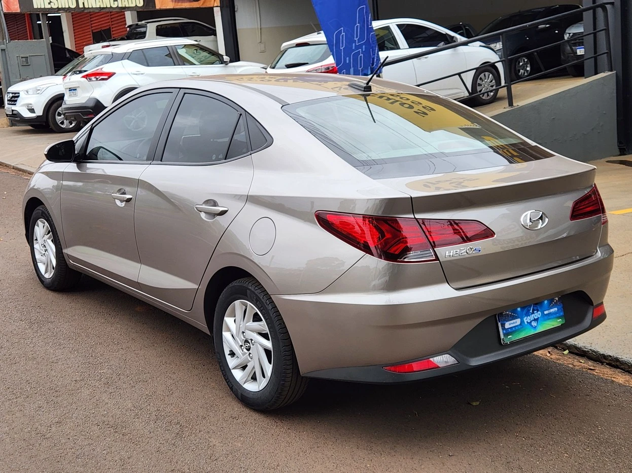 HYUNDAI HB20S