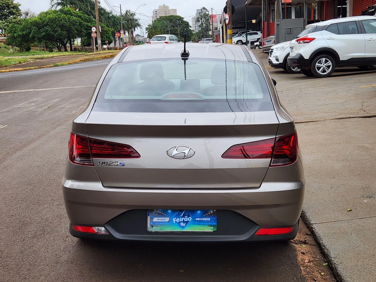HYUNDAI HB20S