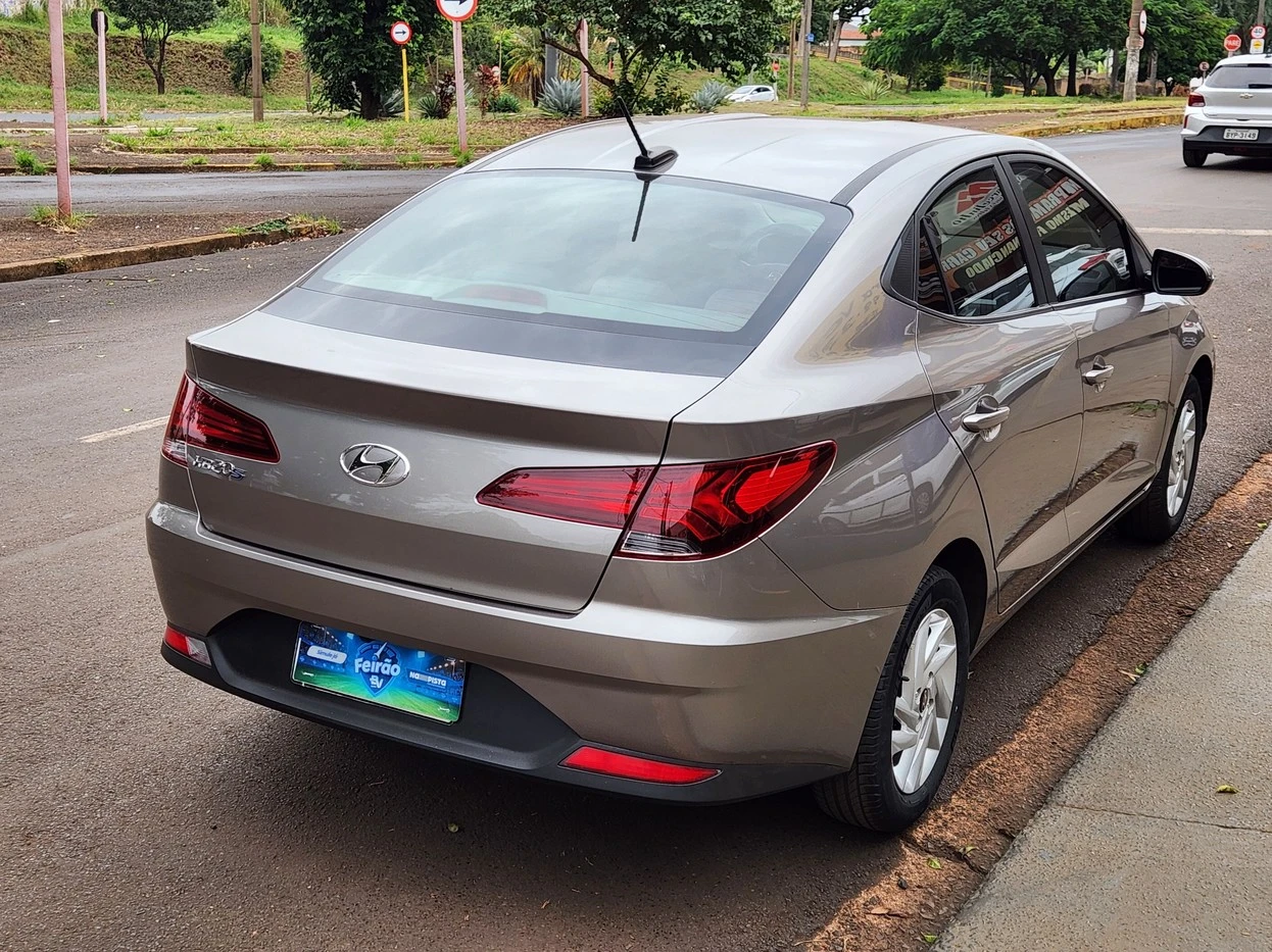 HYUNDAI HB20S