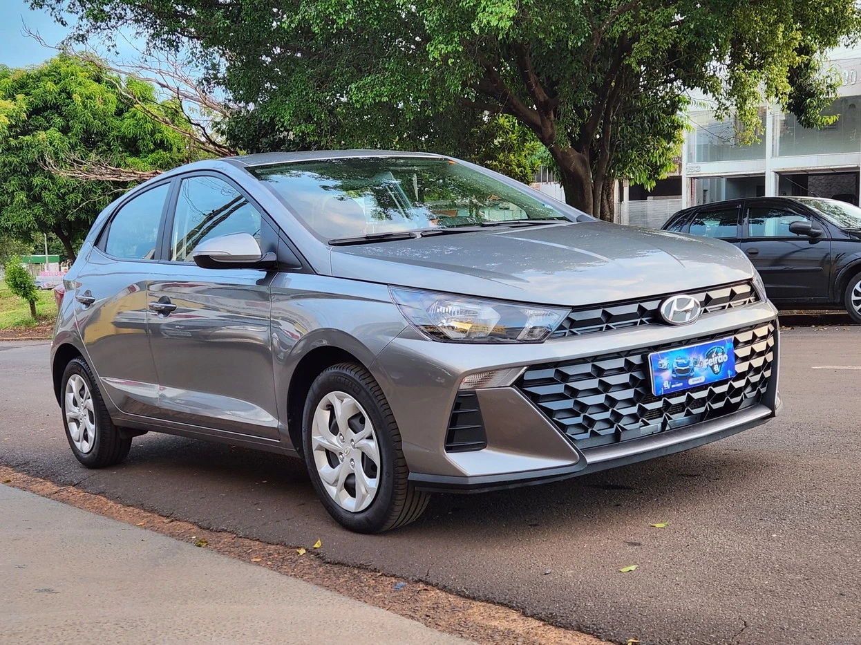 HYUNDAI HB20