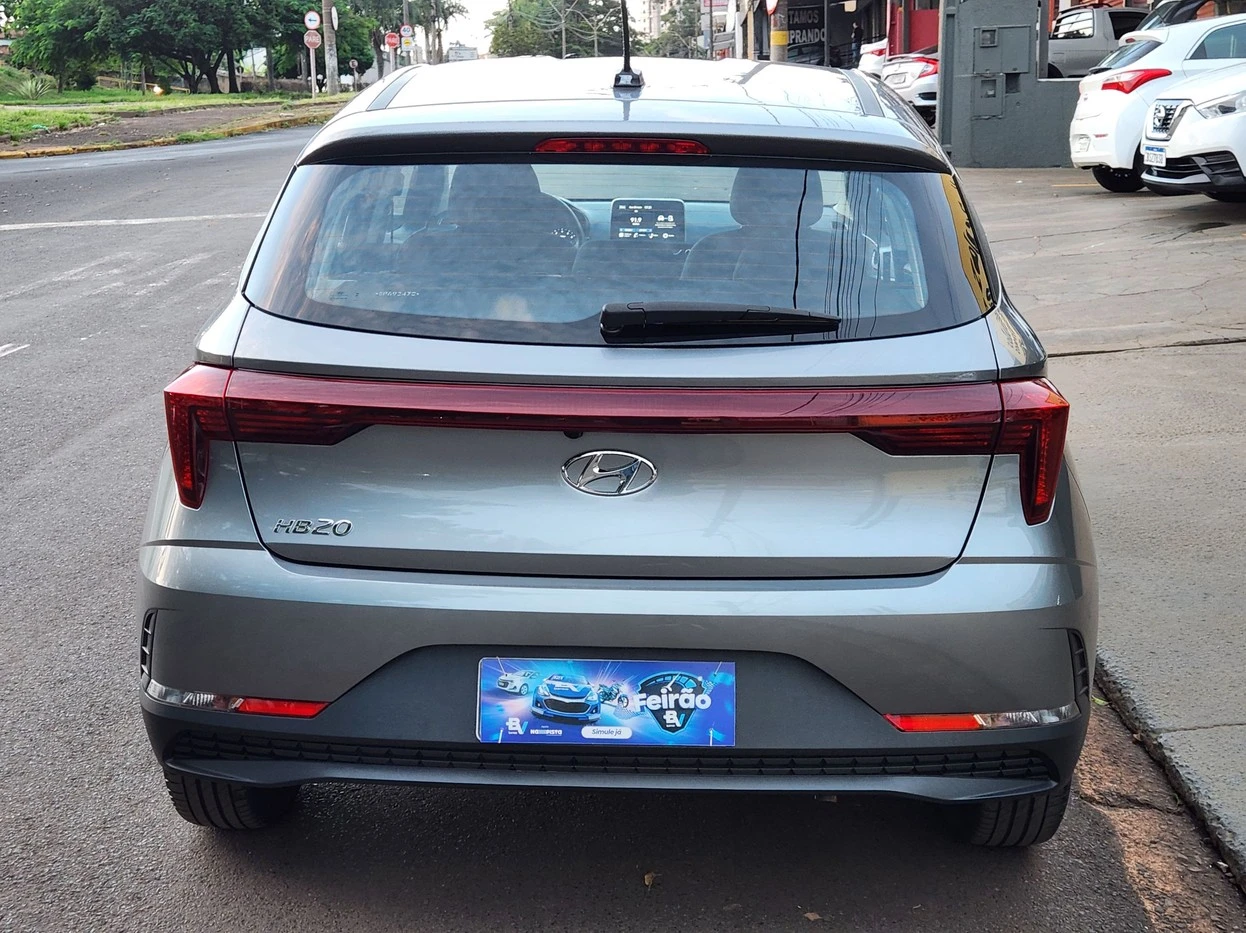 HYUNDAI HB20