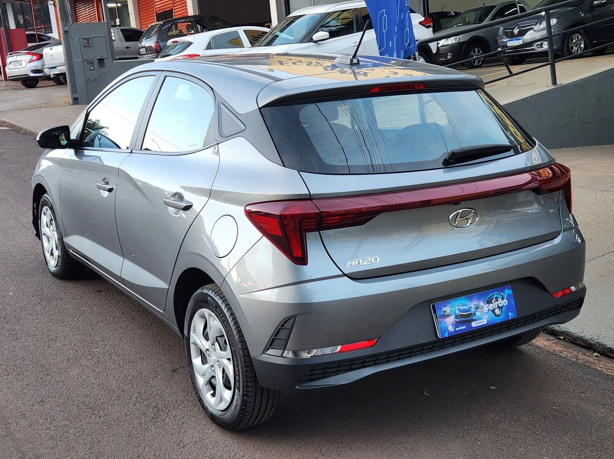 HYUNDAI HB20