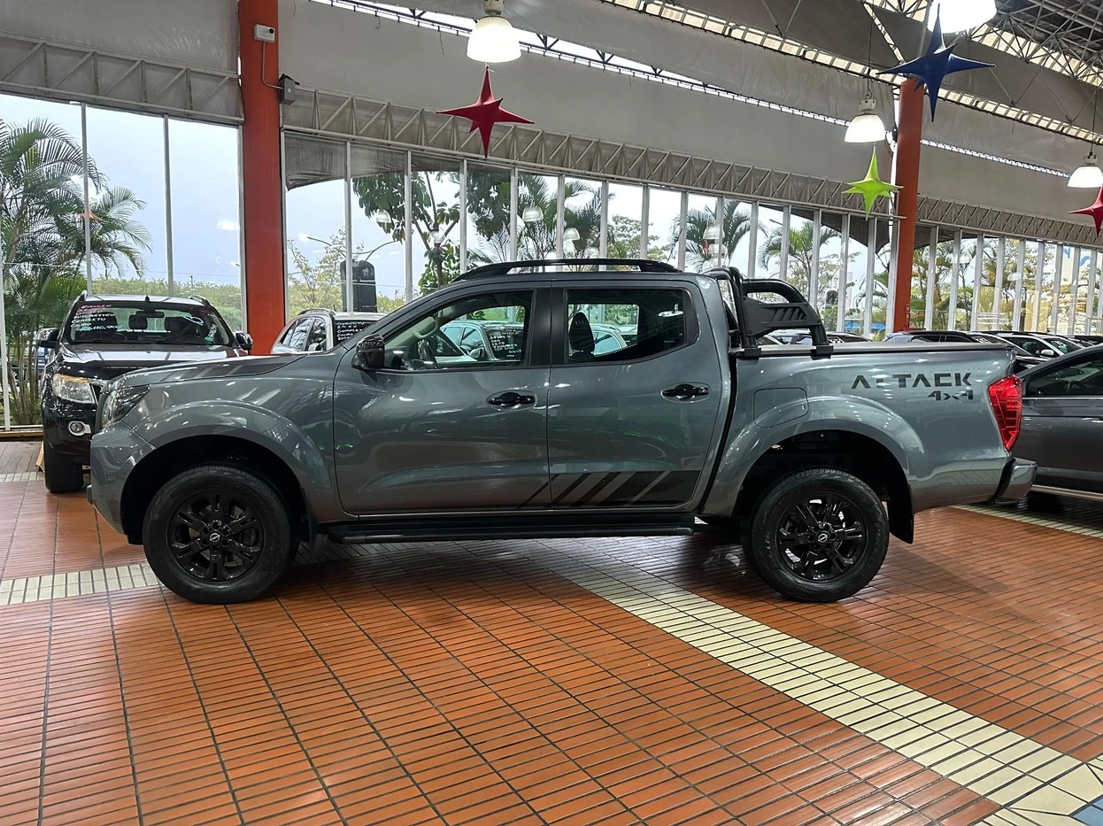 NISSAN FRONTIER