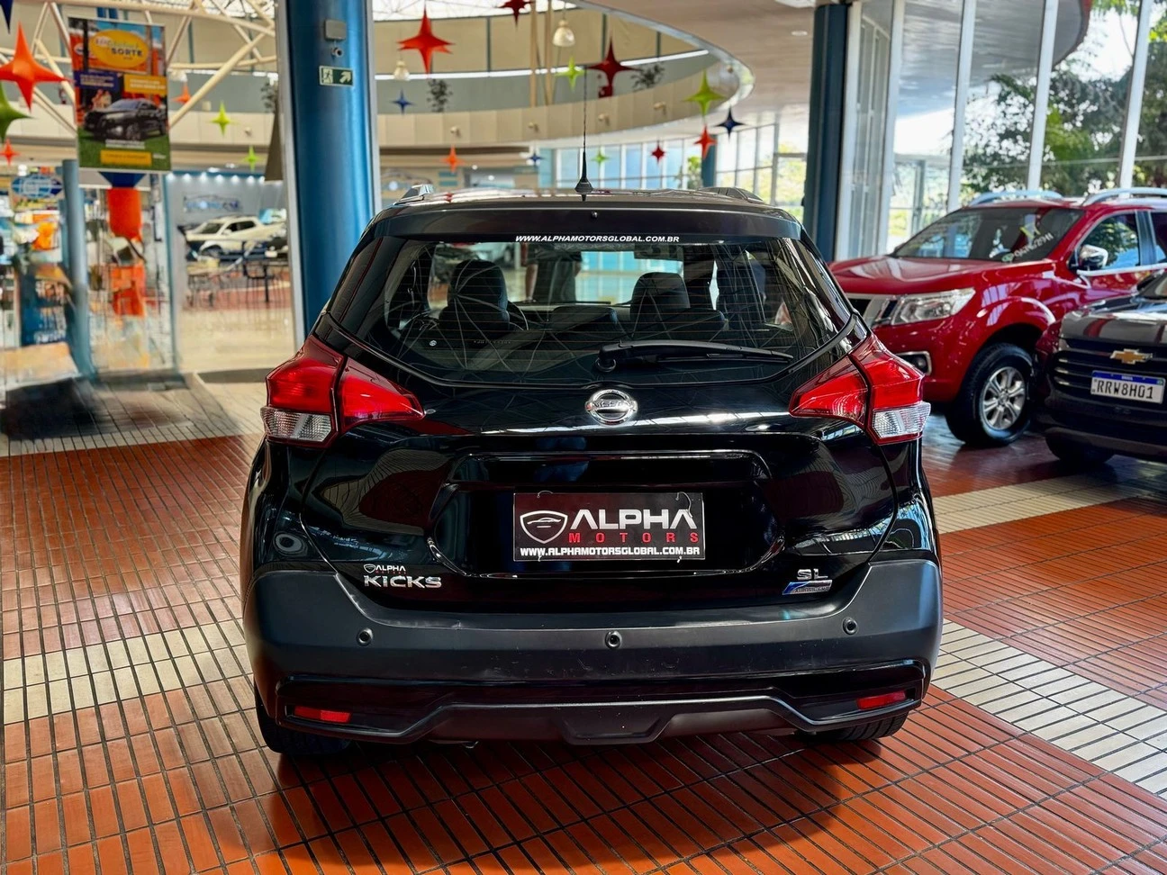 NISSAN KICKS