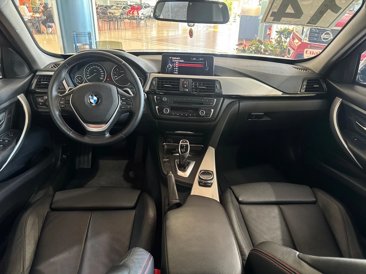 BMW 328I