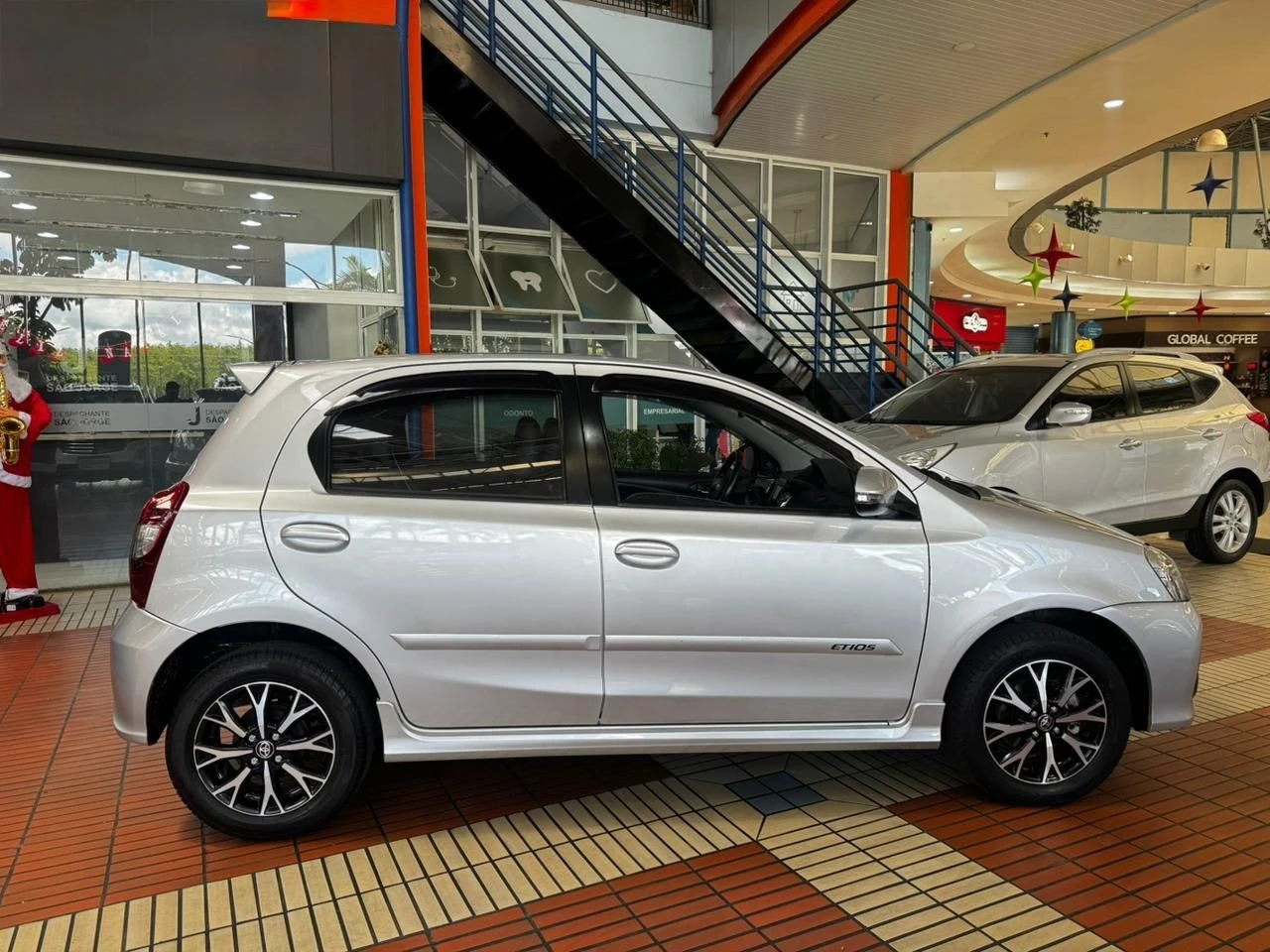 TOYOTA ETIOS