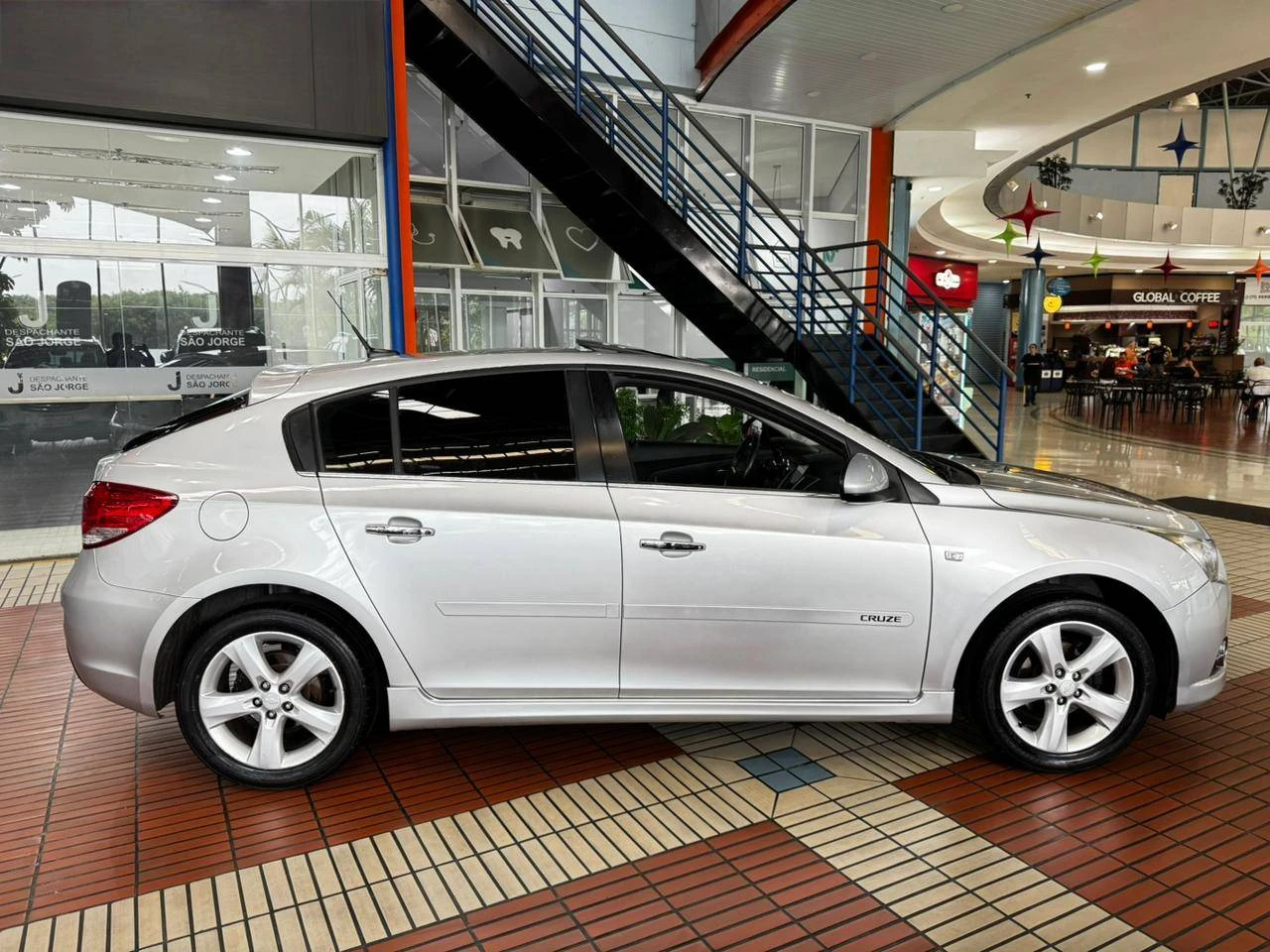 CHEVROLET CRUZE