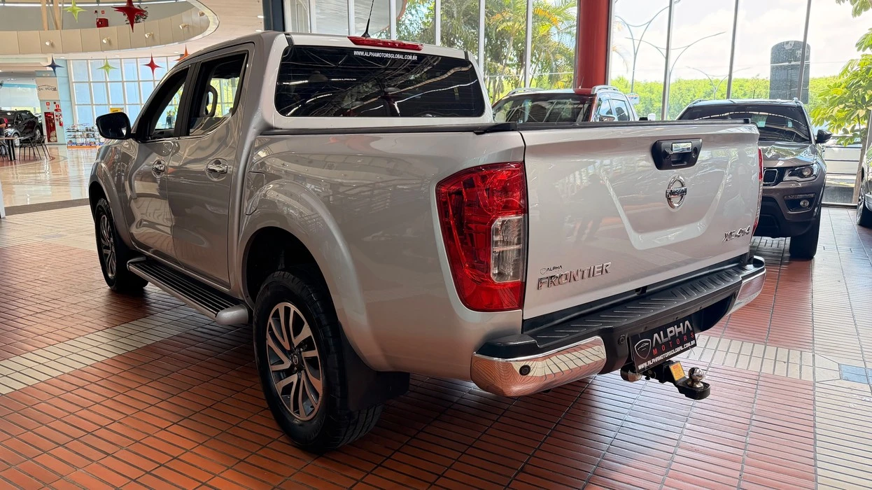 NISSAN FRONTIER