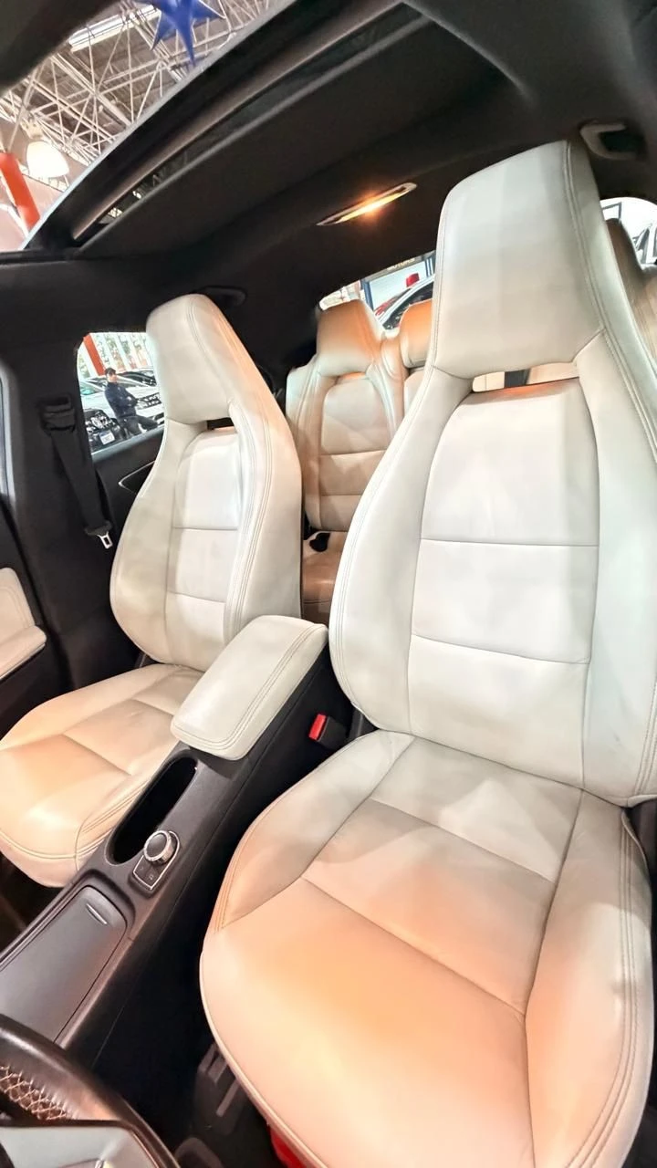 MERCEDES-BENZ CLA 200