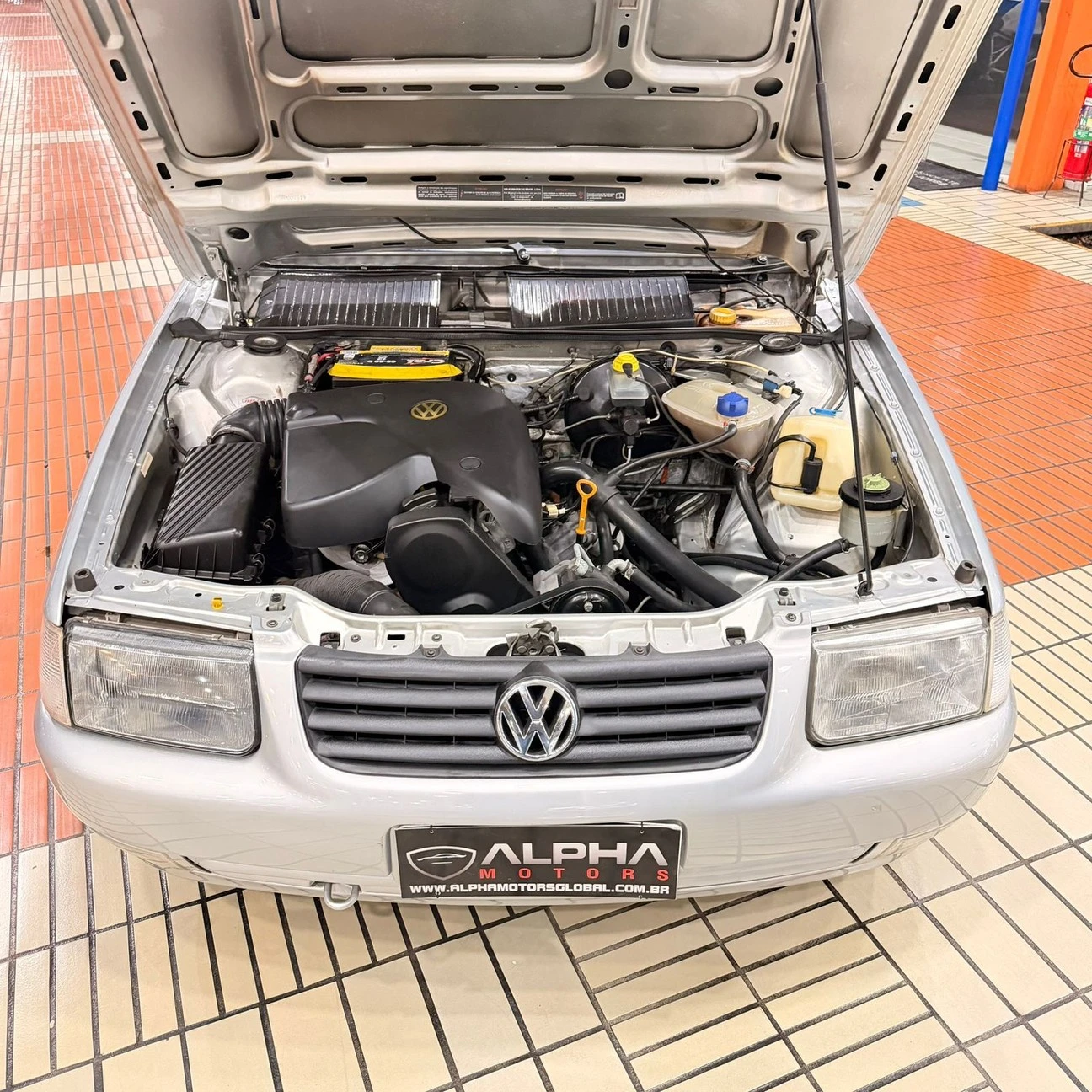 VOLKSWAGEN SANTANA