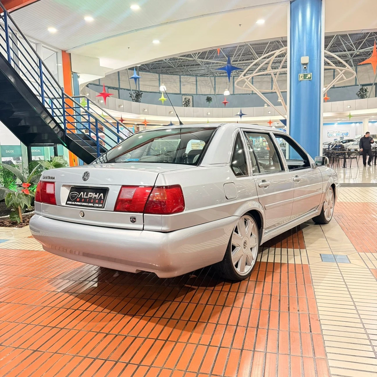 VOLKSWAGEN SANTANA