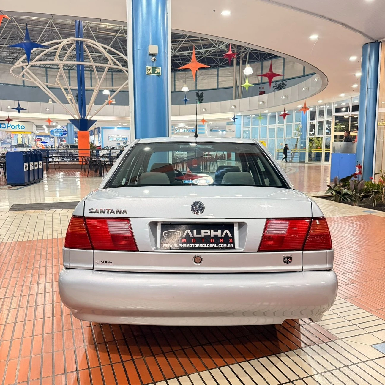 VOLKSWAGEN SANTANA