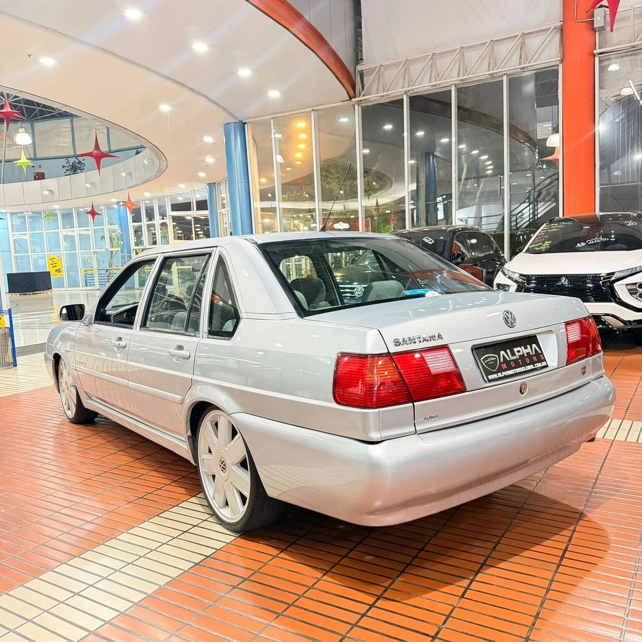 VOLKSWAGEN SANTANA