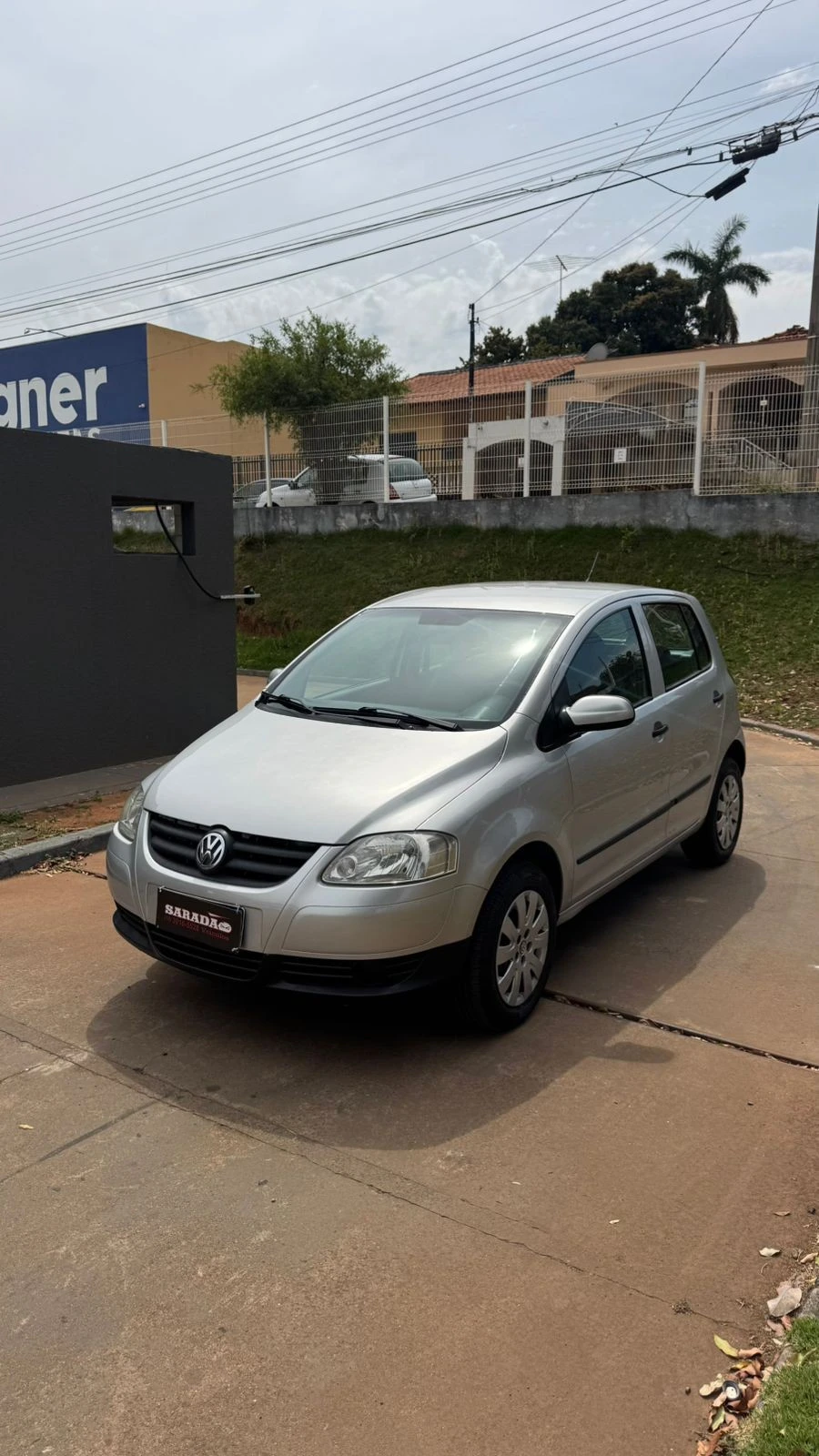 VOLKSWAGEN FOX