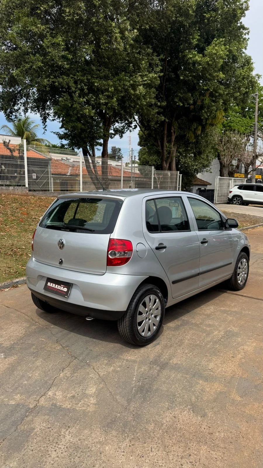 VOLKSWAGEN FOX