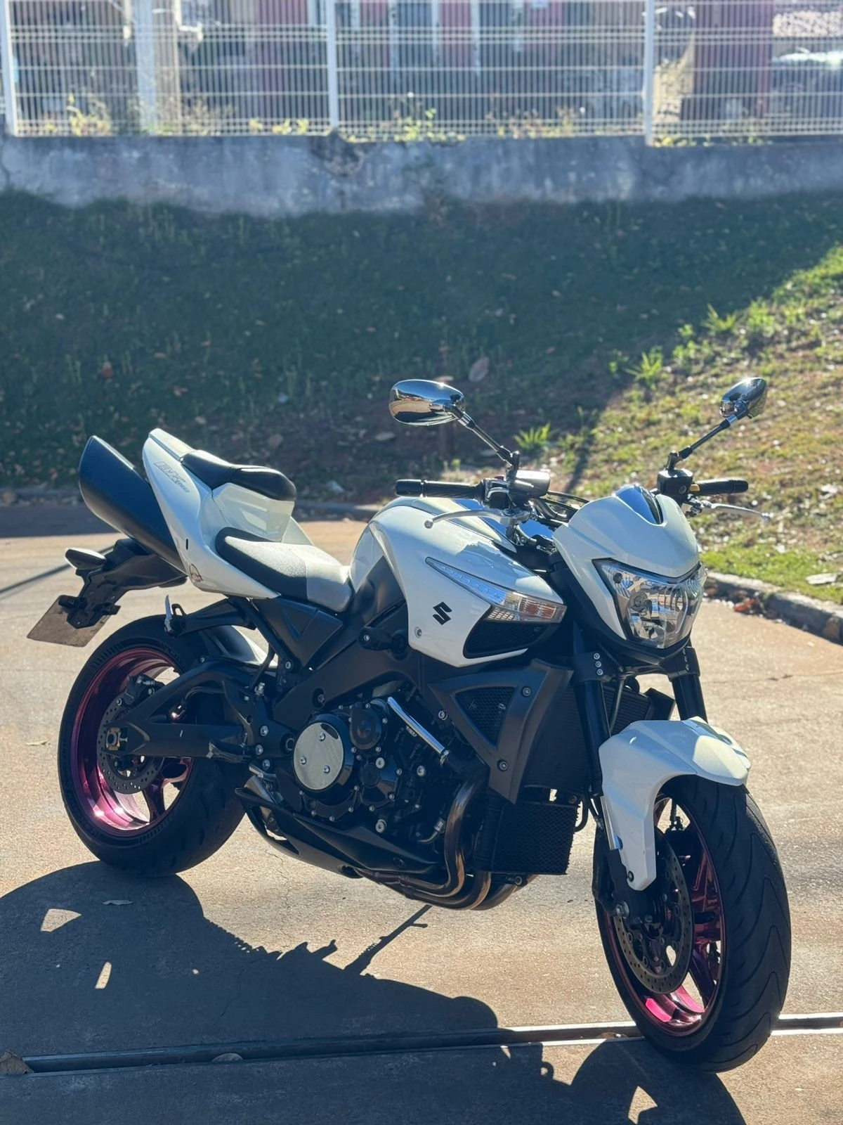 SUZUKI B-KING