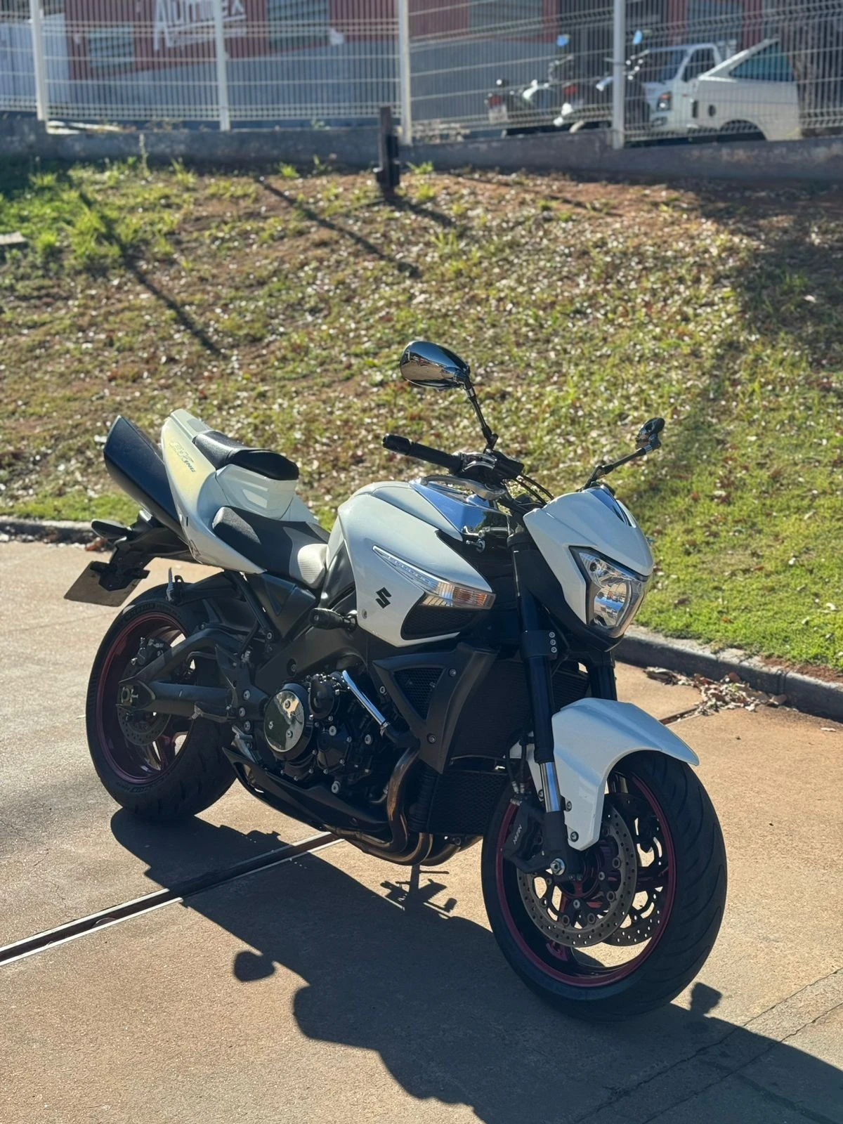 SUZUKI B-KING