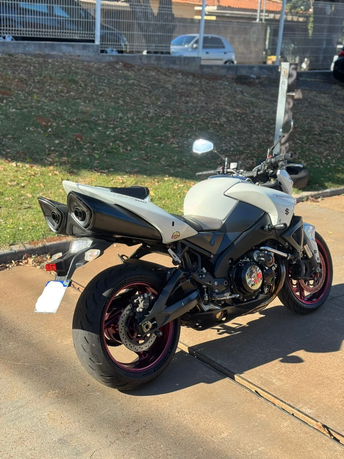 SUZUKI B-KING