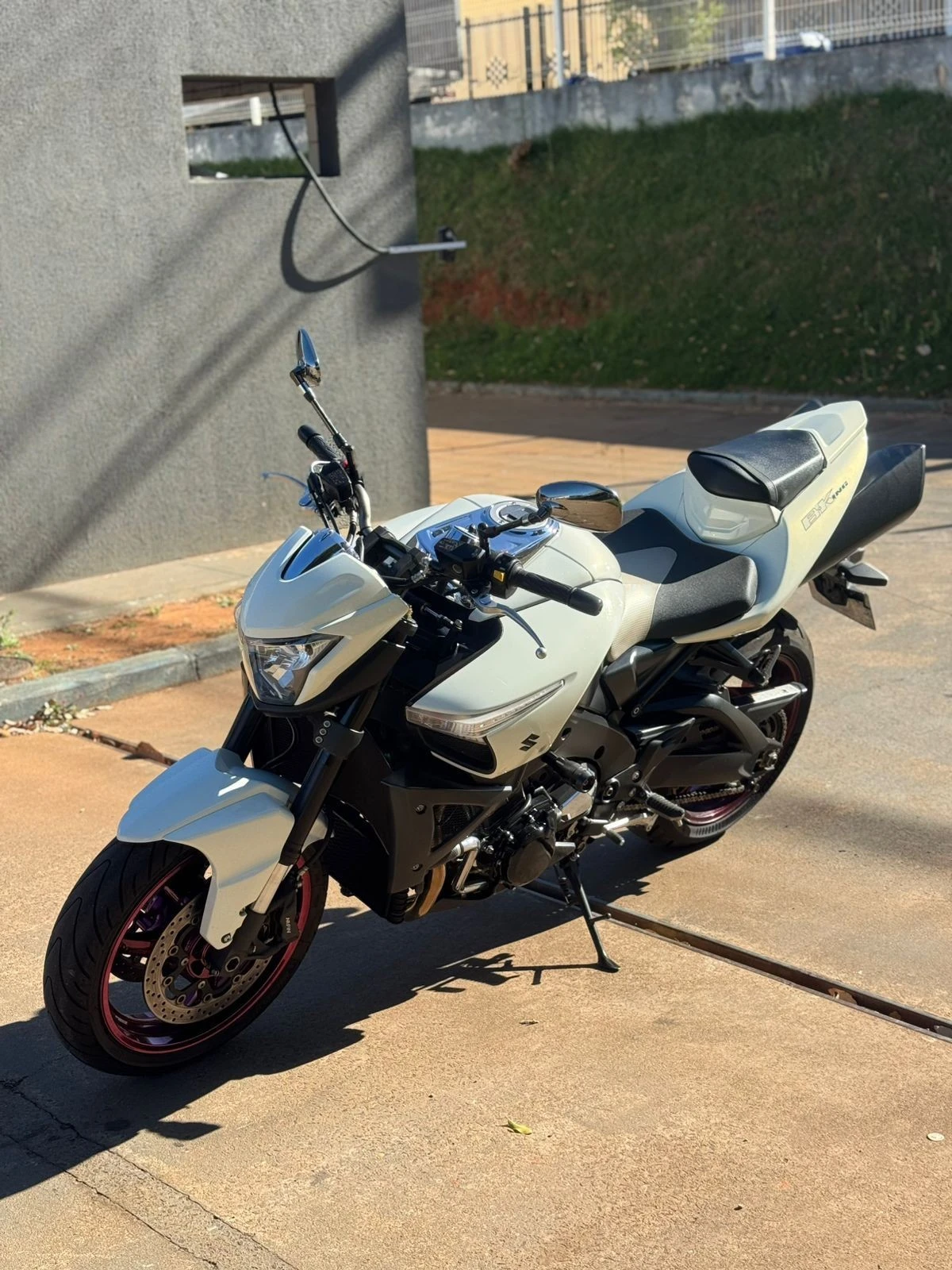 SUZUKI B-KING